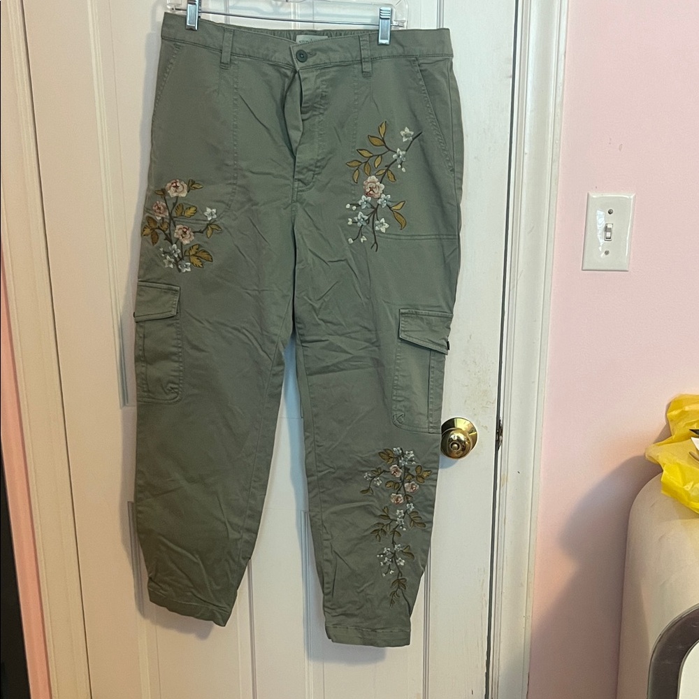 Sundance cargo embroidered pants